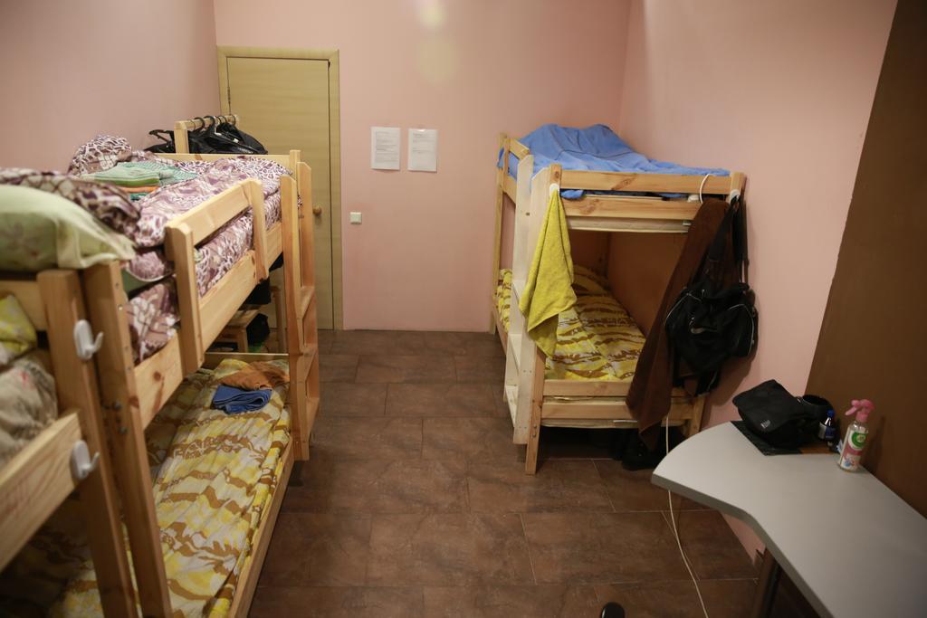 Hostel Fishka Kiev Ngoại thất bức ảnh